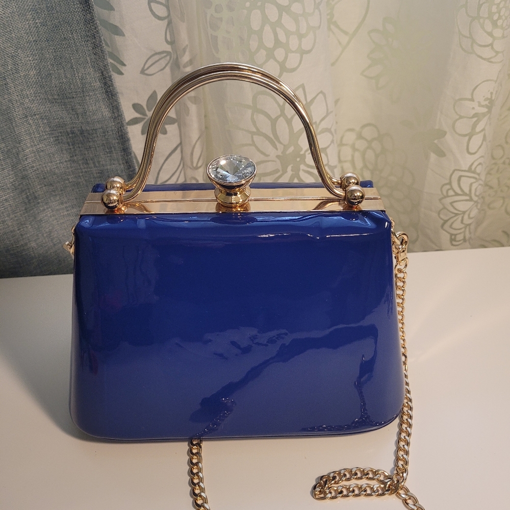 Fun blue purse!